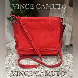 Vince Camuto Red Leather Shoulder Bag
🌿NWOT🌿